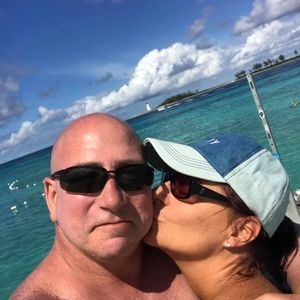 Meet your Posher, Larry